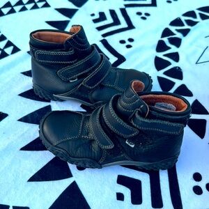 100% Leather Italian boots boys